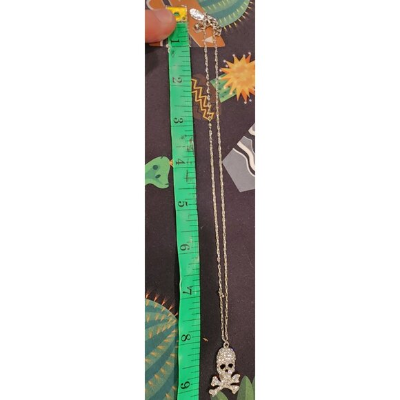 Rhinestone Skull & Crossbones Pendant Necklace Silver Chain Edgy Statement Jewel - Picture 2 of 3